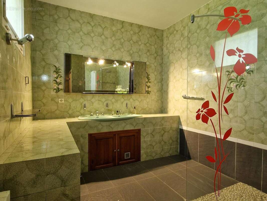 20250917150524 - Maison à GAUGEAC