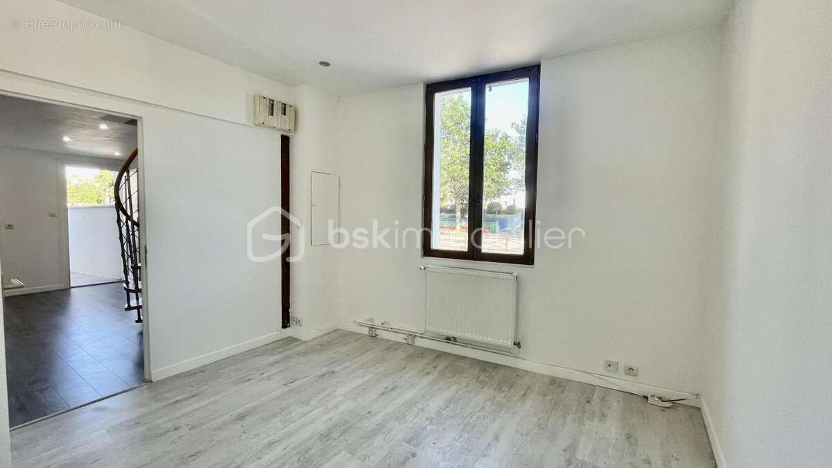 Maison 2 pièces sur la Commune de Rosny-Sous-Bois - photo 7