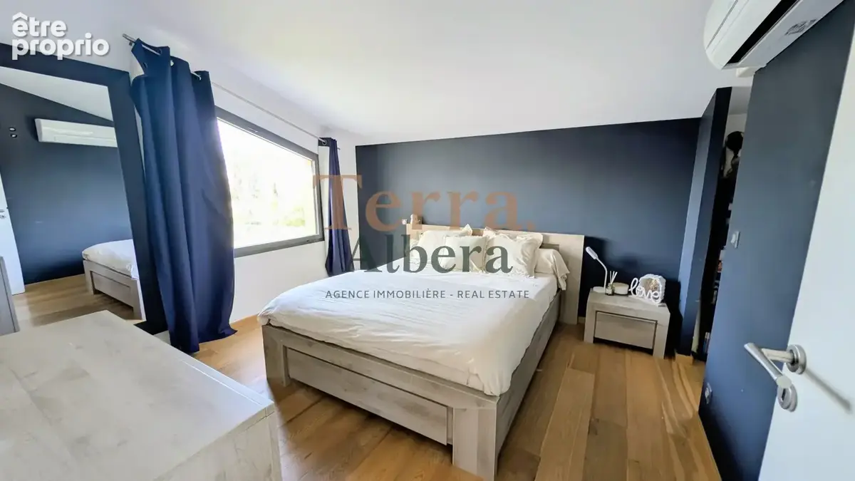 SAINT-GENIS-DES-FONTAINES - Grande villa contemporaine sans aucuns travaux - photo 21