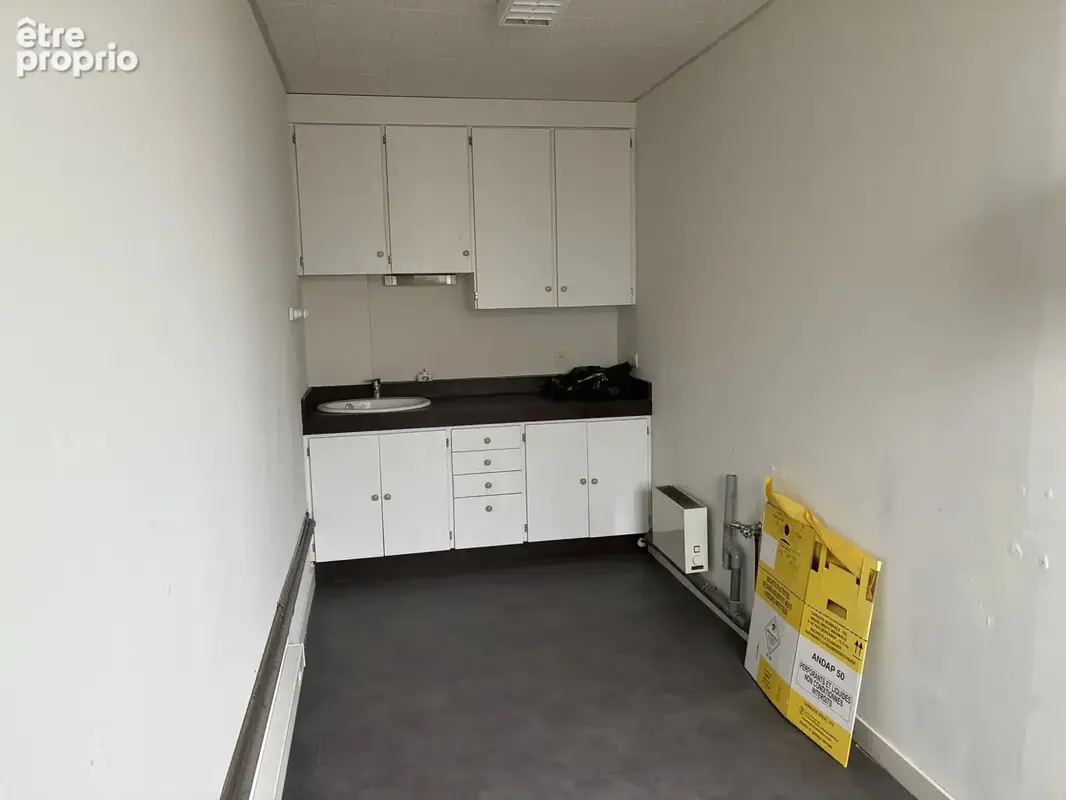 Bureau - local professionnel 44m2 - photo 5