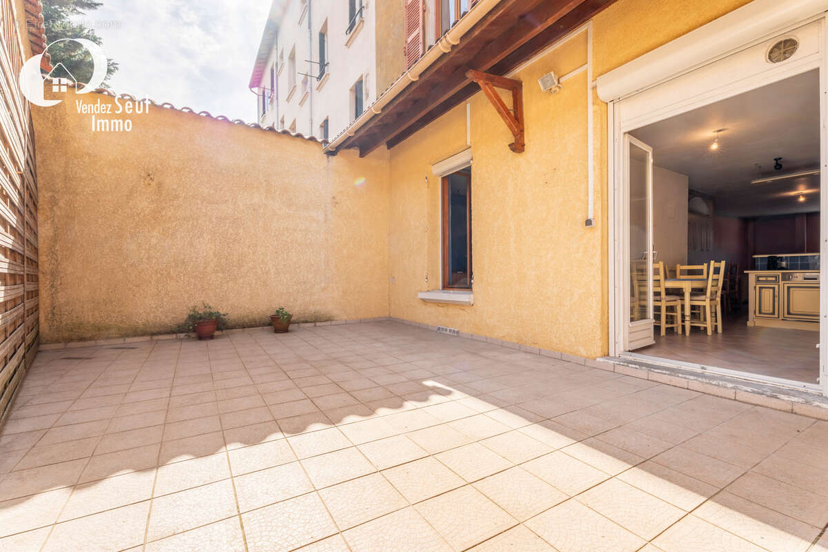 Appartement à GIVORS