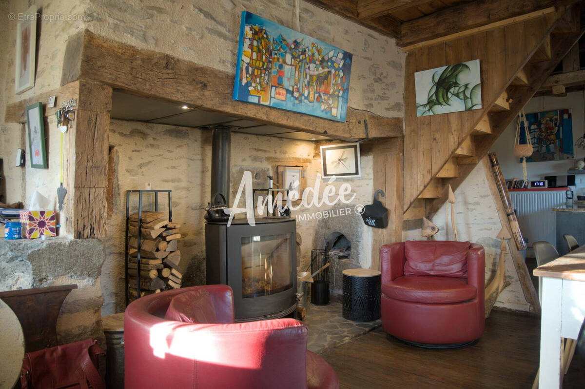 Maison à SAINT-CERE