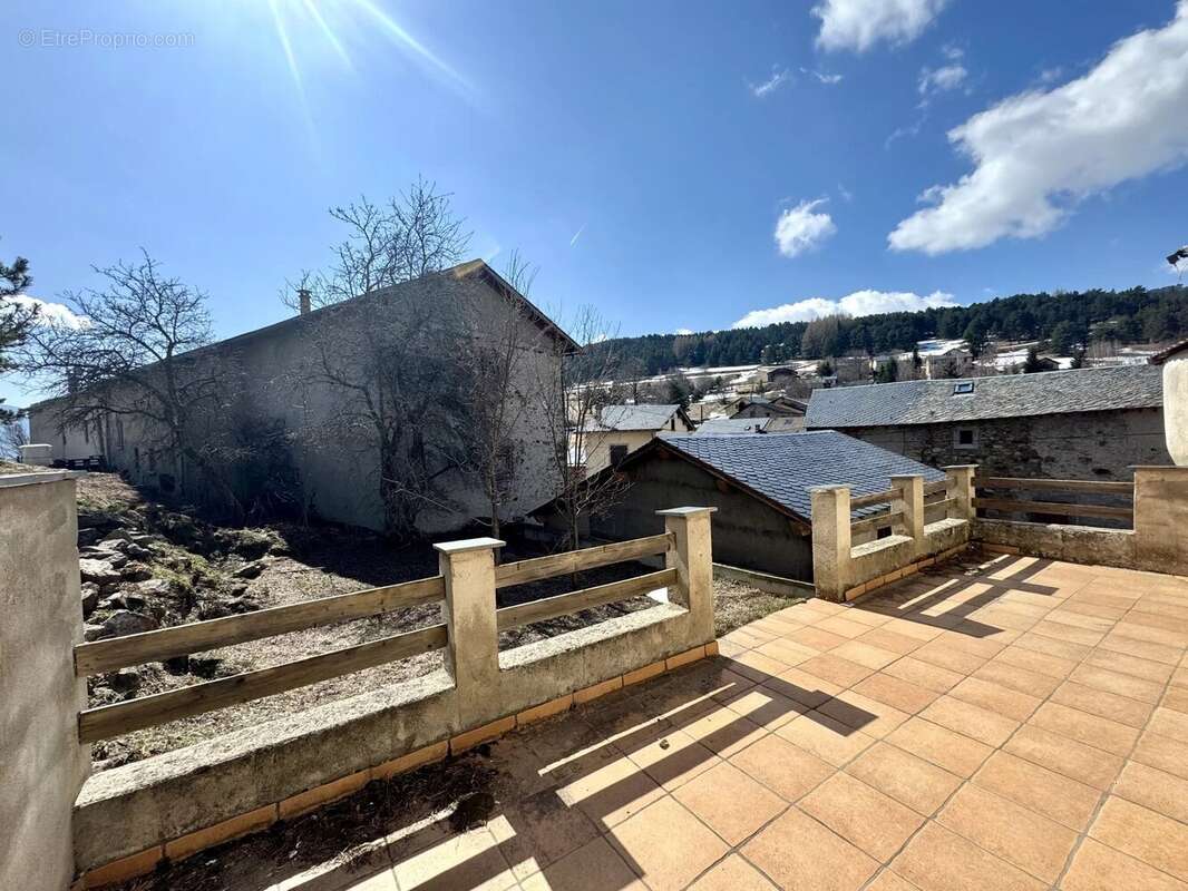 Maison à PUYVALADOR