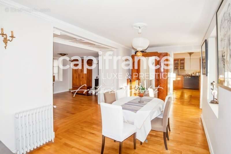 Appartement à SAINT-GERMAIN-EN-LAYE