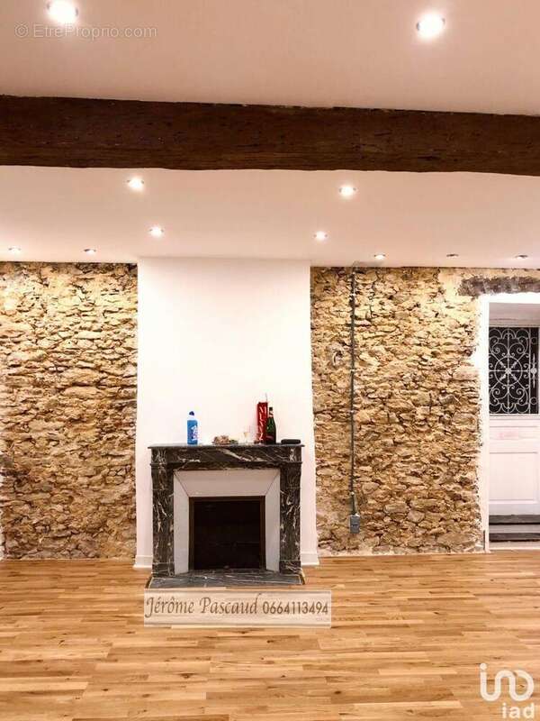 Photo 9 - Commerce à RAMBOUILLET