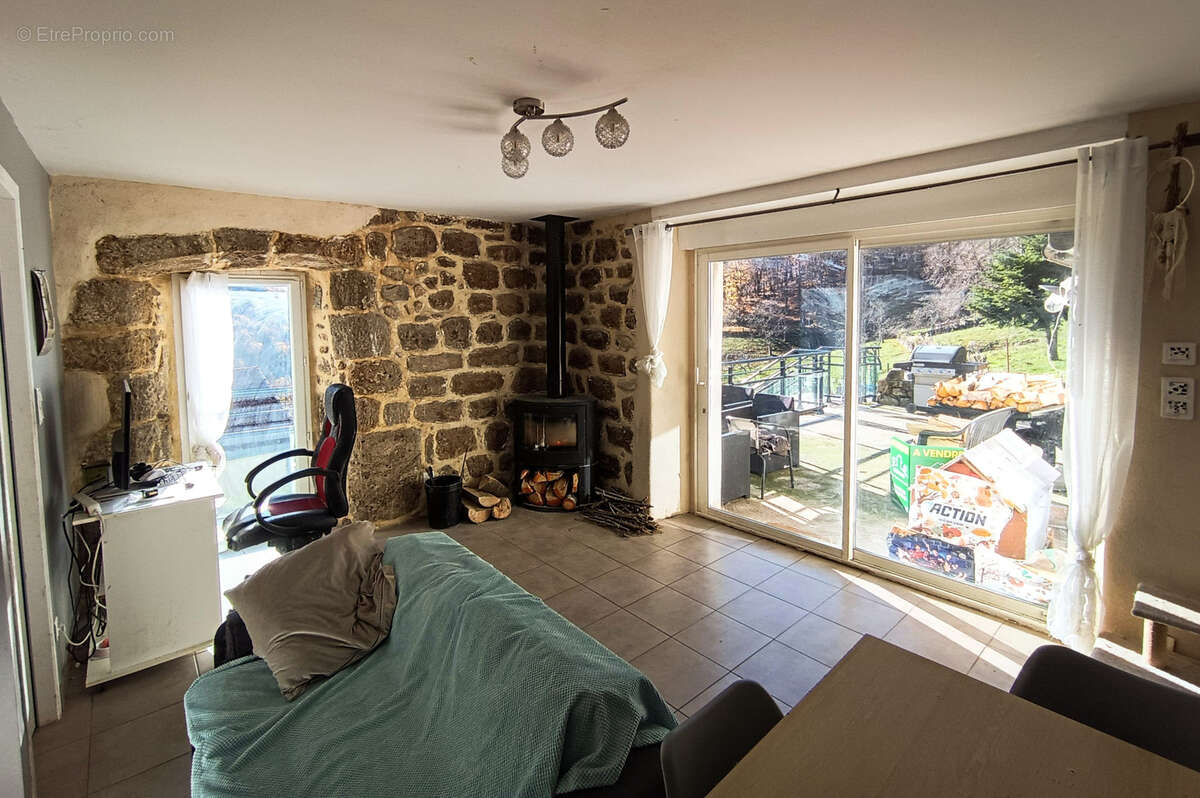 Maison à LABASTIDE-SUR-BESORGUES