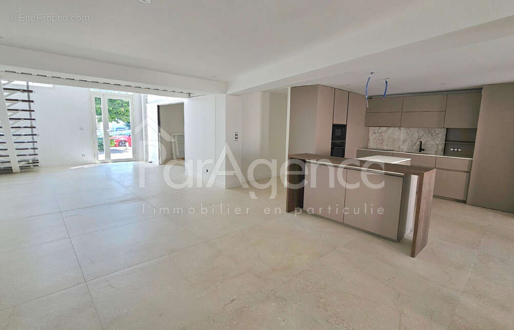 Appartement d’exception type loft avec jardin privatif   Royan centre-ville - photo 8