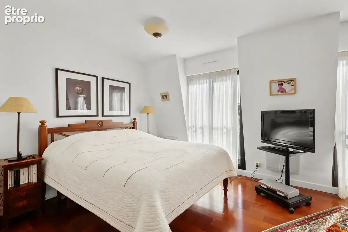 BAS DE CHATOU PROCHE CENTRE-VILLE Très bel Appartement Duplex de 111 m² avec 3 chambres et possibilité d'une 4è - photo 13