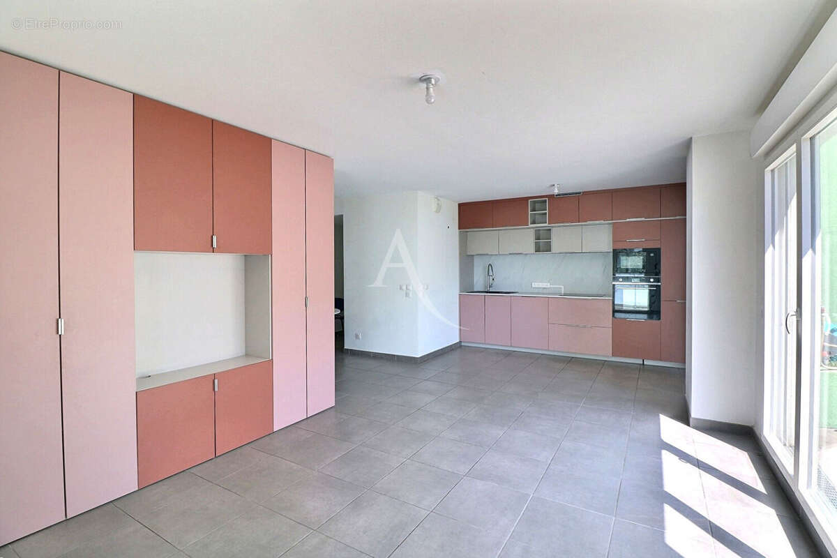 Appartement à MARSEILLE-13E