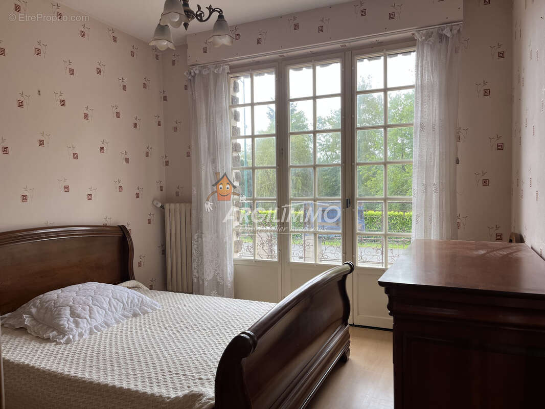 Maison à VALENNES