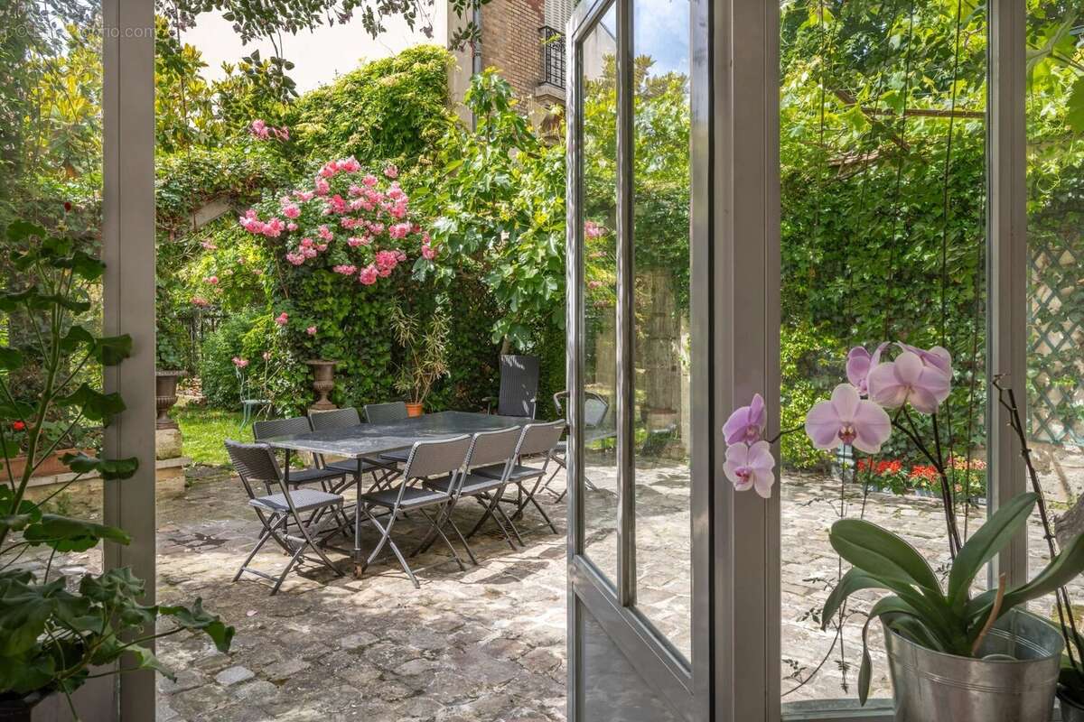 Appartement à PARIS-5E