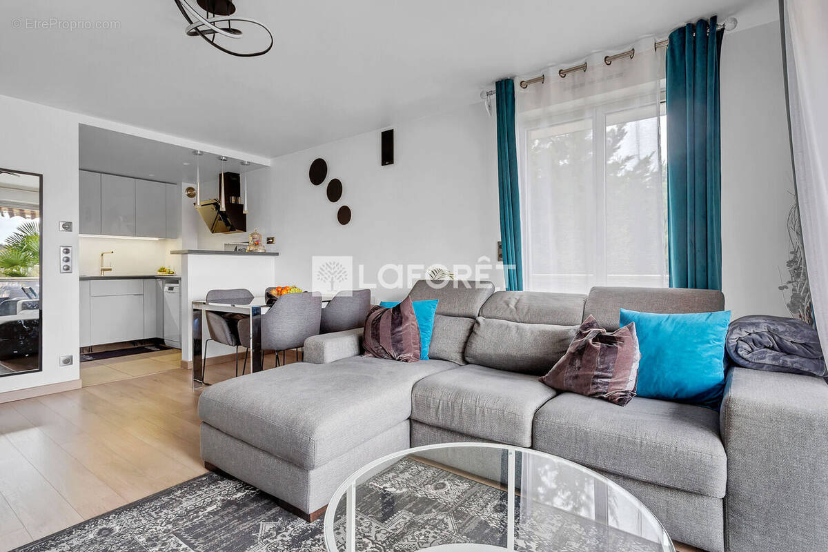 Appartement à VIRY-CHATILLON