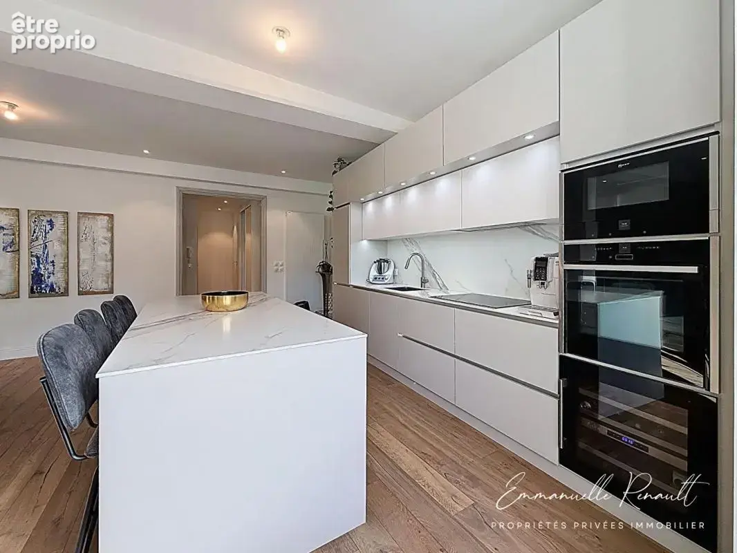 VANNES · PORT À 50 MÈTRES. APPARTEMENT D'EXCEPTION de 150,50 m², 4 chambres · Élégance et prestations haut de gamme - photo 4