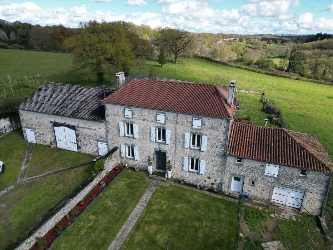 Maison à ORADOUR-SAINT-GENEST