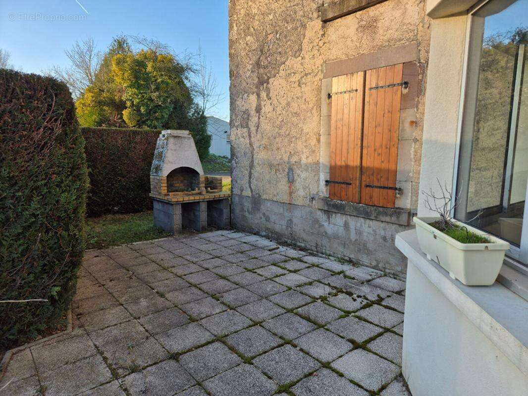 Maison à EQUEVILLEY