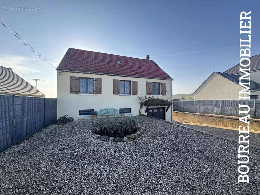 Maison à BRION