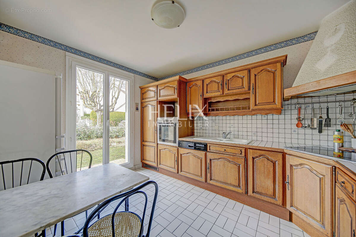 Maison à SAINT-GERMAIN-EN-LAYE