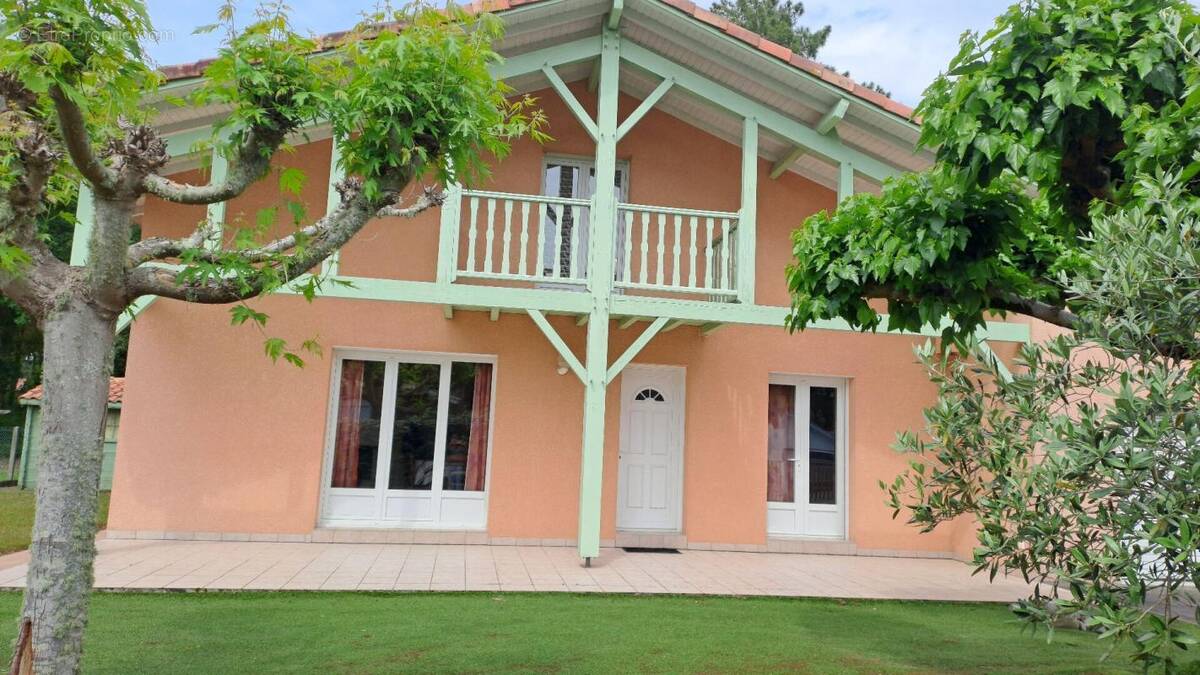 Maison à SOUSTONS