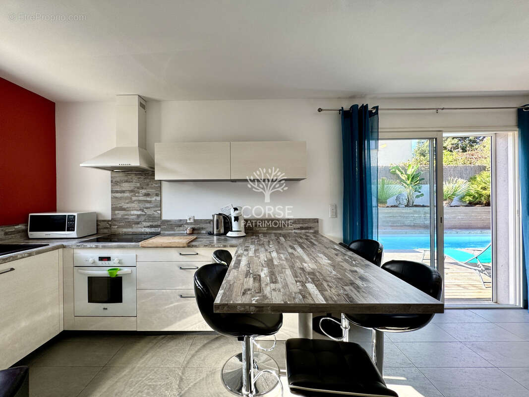 Maison à PORTO-VECCHIO