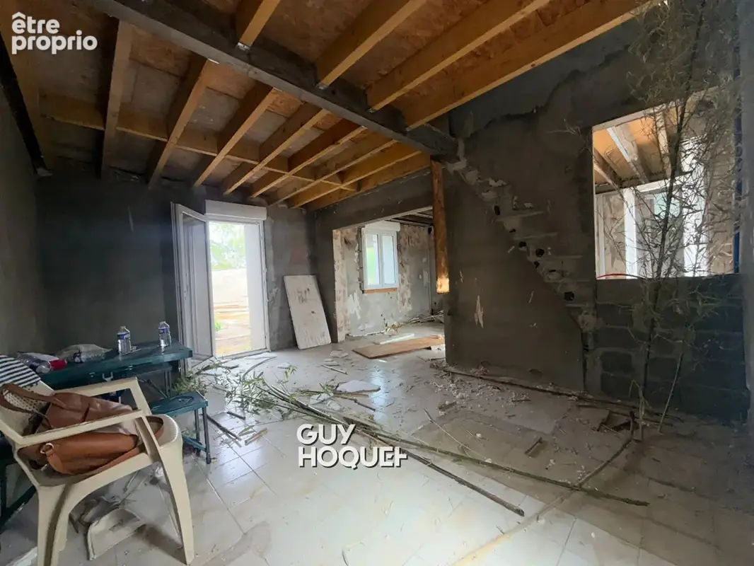 Maison à fort potentiel avec grand terrain à pouilloux !!! - photo 6