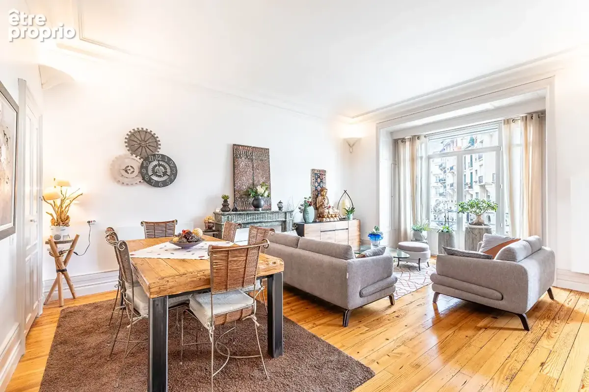 Rare à la vente : Appartement de caractère "Tout à pied" en plein centre de Biarritz - photo 2