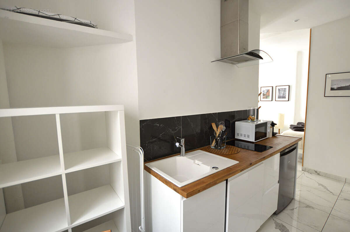 Appartement à MARSEILLE-7E