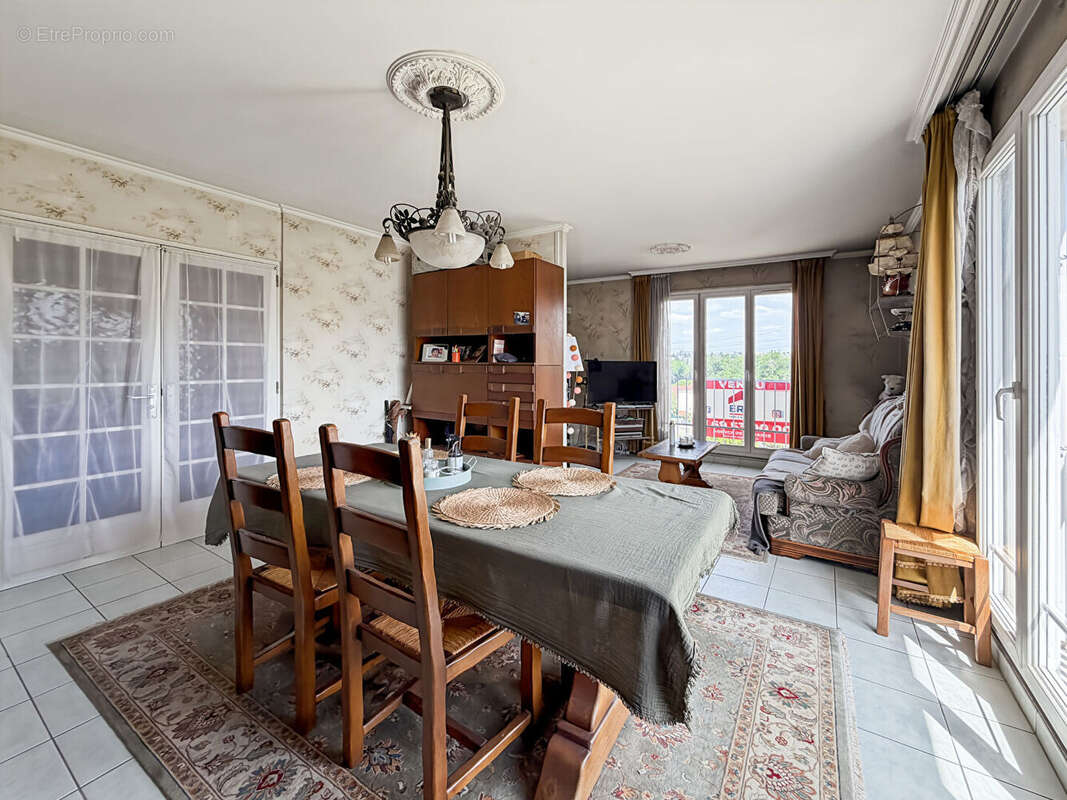 Appartement à VILLEBON-SUR-YVETTE