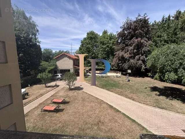 Charlieu- maison sur parc - photo 6