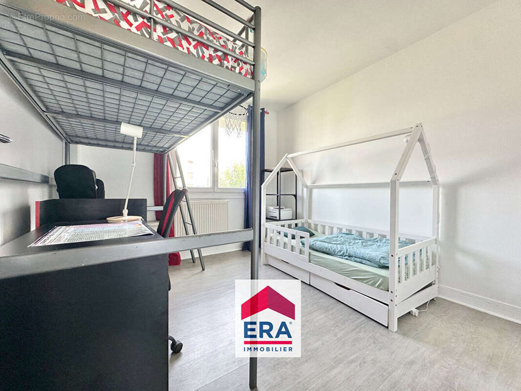 Appartement 4 pièces à vendre à Houilles - photo 5