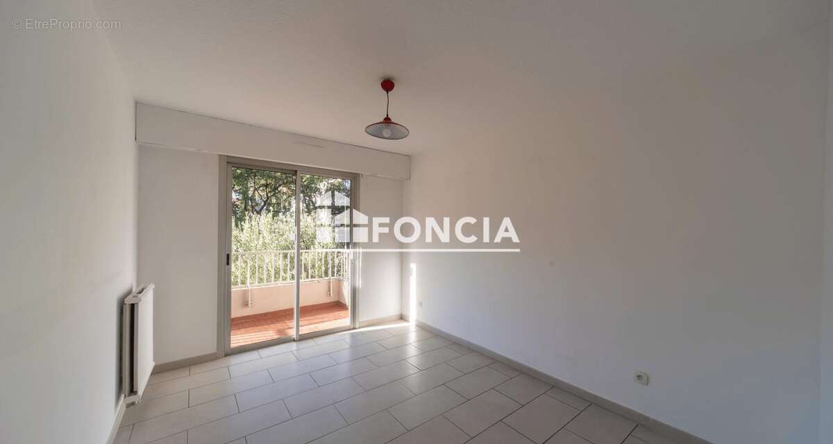 Appartement à HYERES