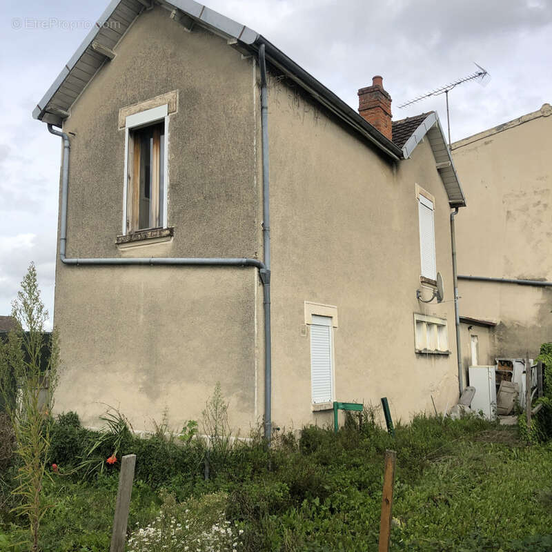 Maison à ROMILLY-SUR-SEINE