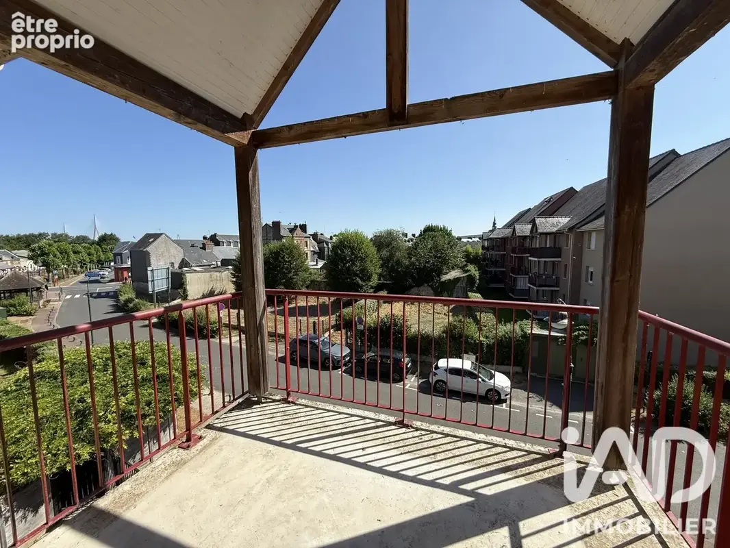 Photo 1 - Appartement à LA RIVIERE-SAINT-SAUVEUR