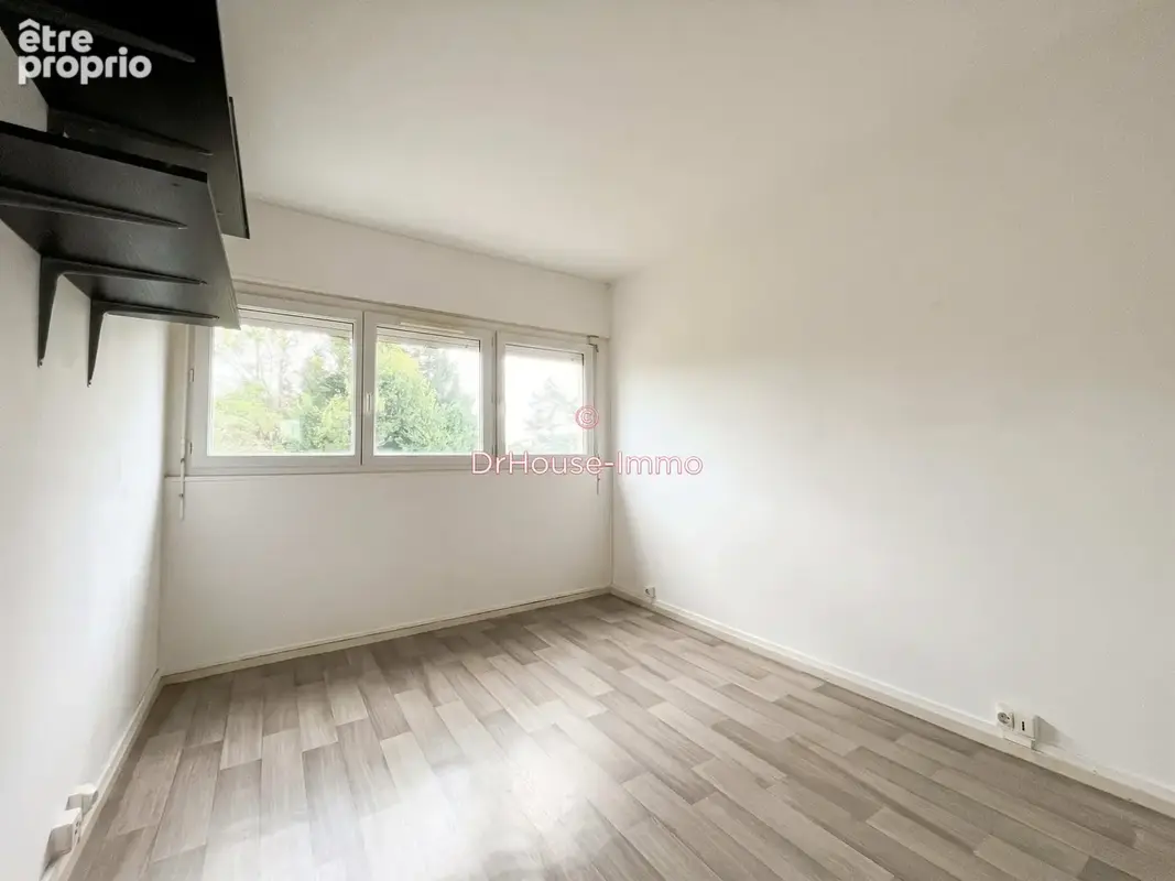 Appartement 4 pièces 84 m² à vendre à Chatellerault (86100) - photo 4
