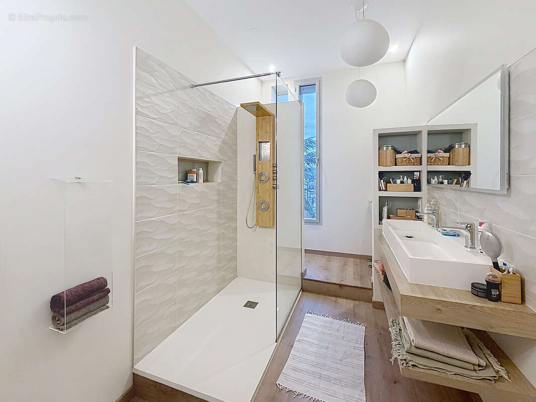 Appartement à SAINT-CHAMOND