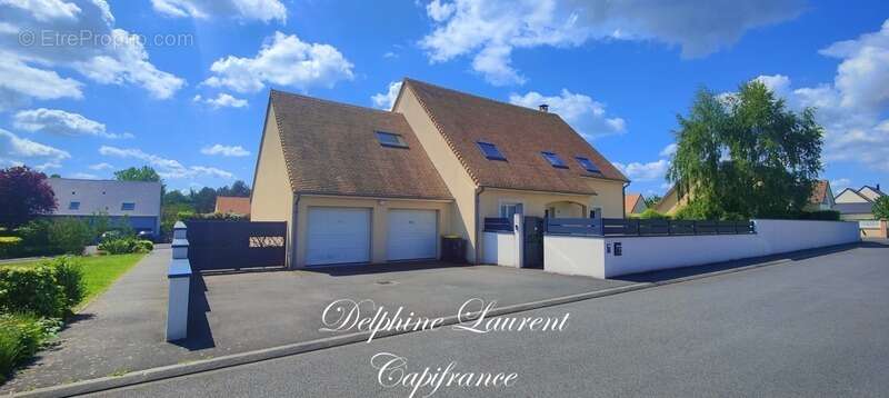 Maison à vendre de 8 pièces entre Caen et Cabourg à PETIVILLE (14) - photo 3