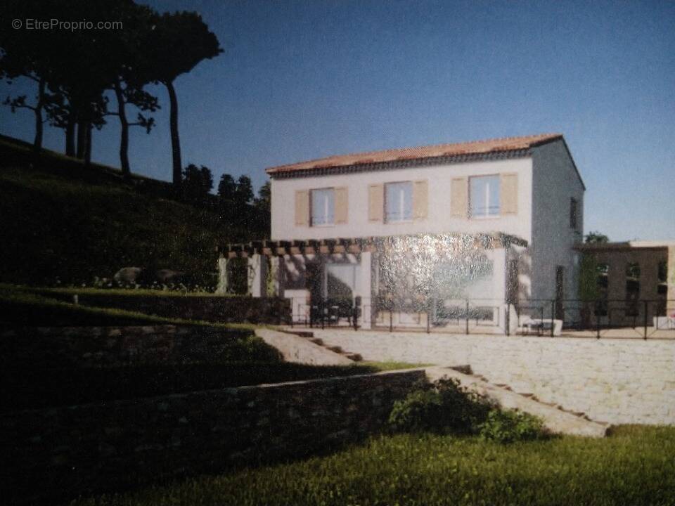 Terrain à ROQUEVAIRE