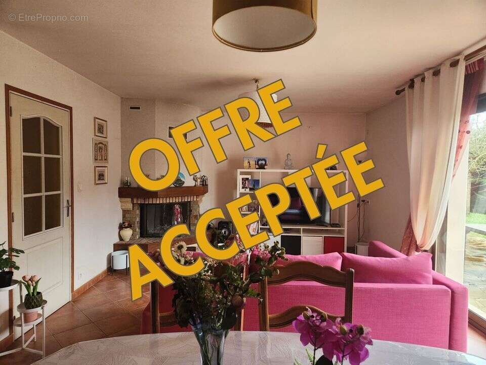 Maison avec garage 30 m² - Maison à BELLIGNE