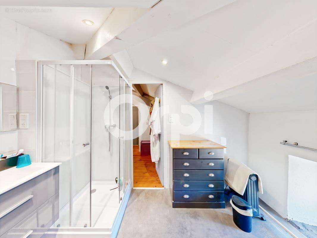 Maison à SAINT-ALBAN-AURIOLLES