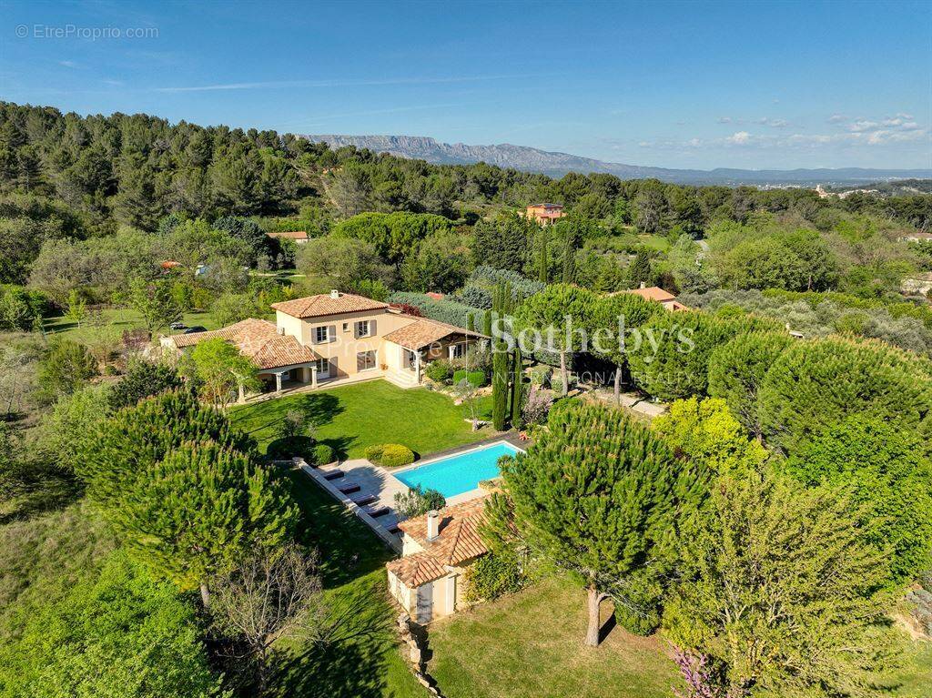 Maison à AIX-EN-PROVENCE
