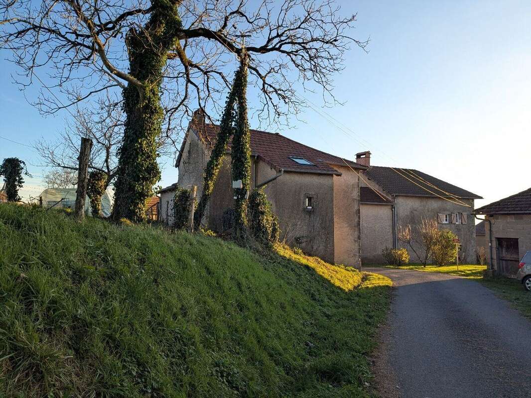 Maison à SAINTE-COLOMBE