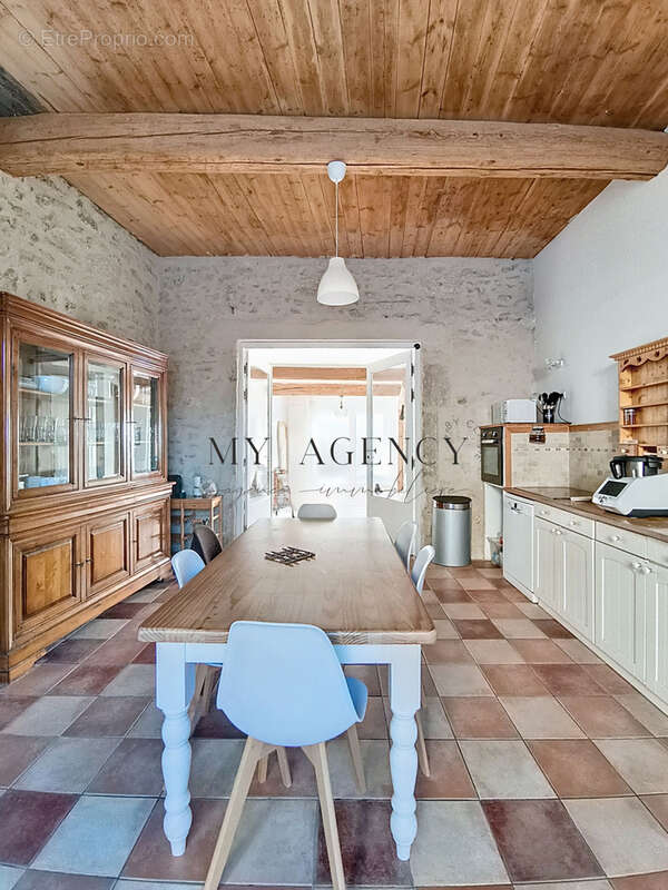 Maison à MAUREILHAN