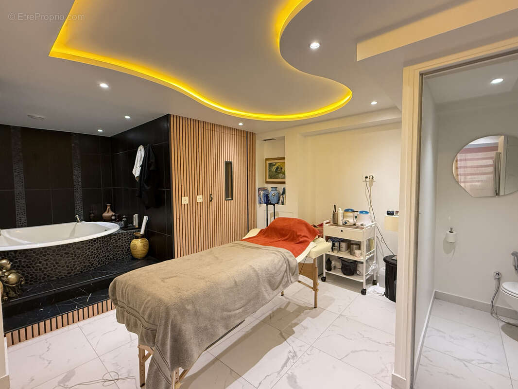 Maison à LE PLESSIS-ROBINSON