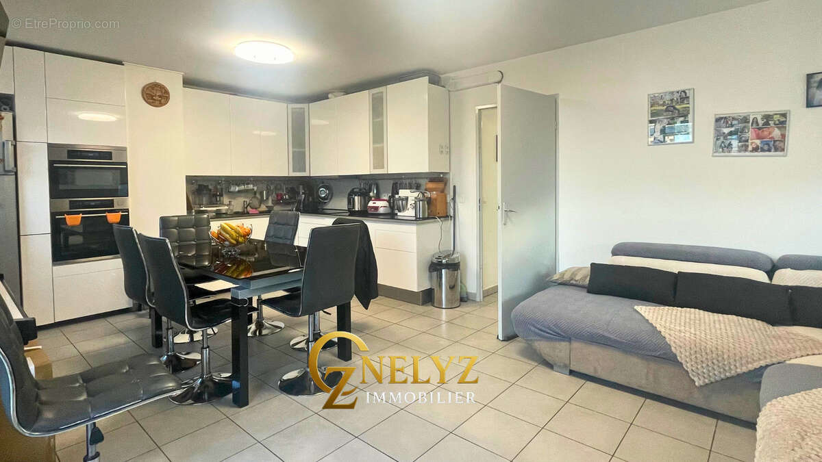 Appartement à MARSEILLE-14E