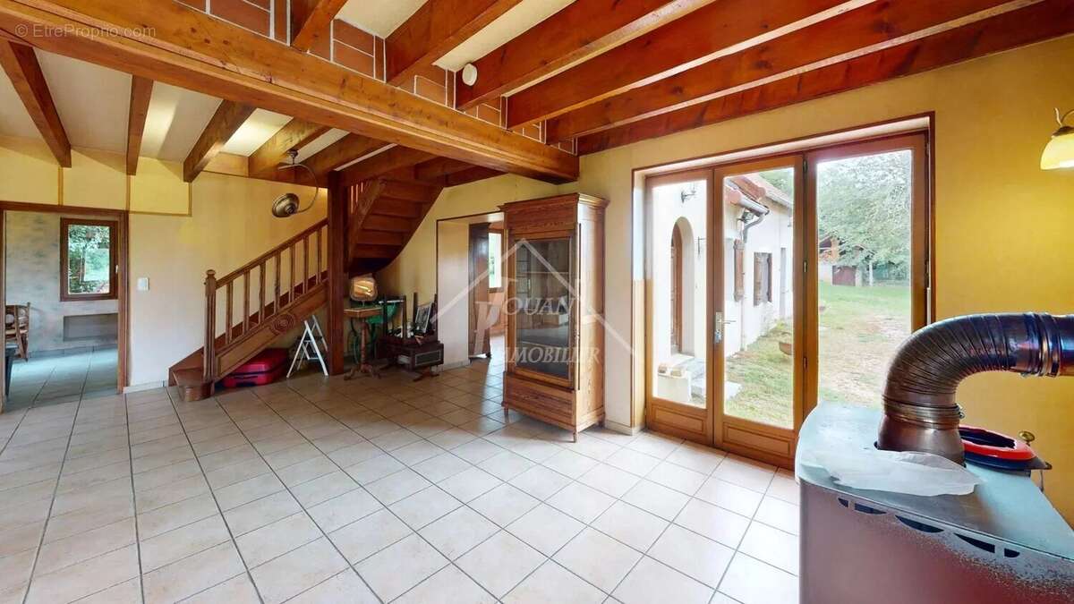 Maison à SALIGNY-SUR-ROUDON