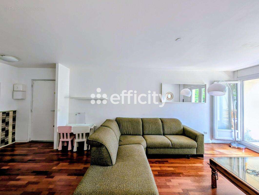 Appartement à EPINAY-SUR-SEINE