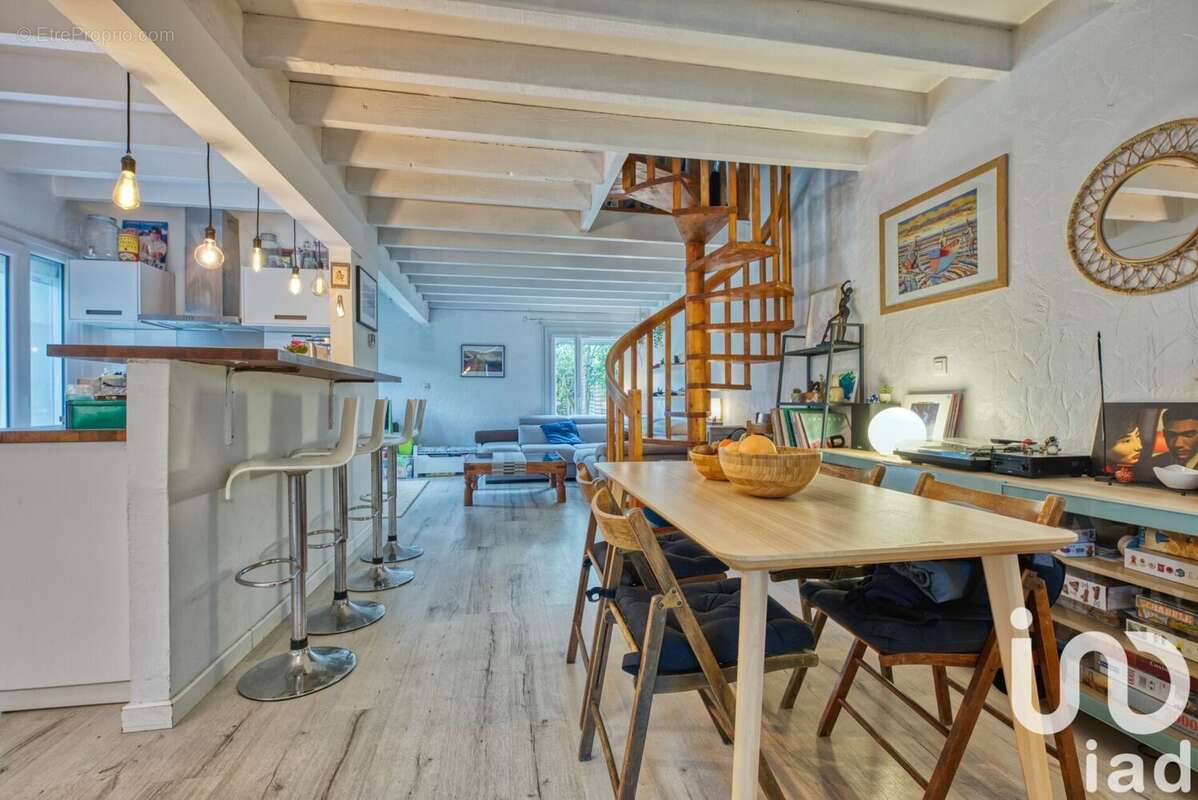 Photo 3 - Maison à FLOIRAC