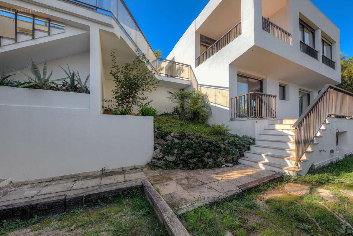 Maison 302 m² à Nice  - photo 5