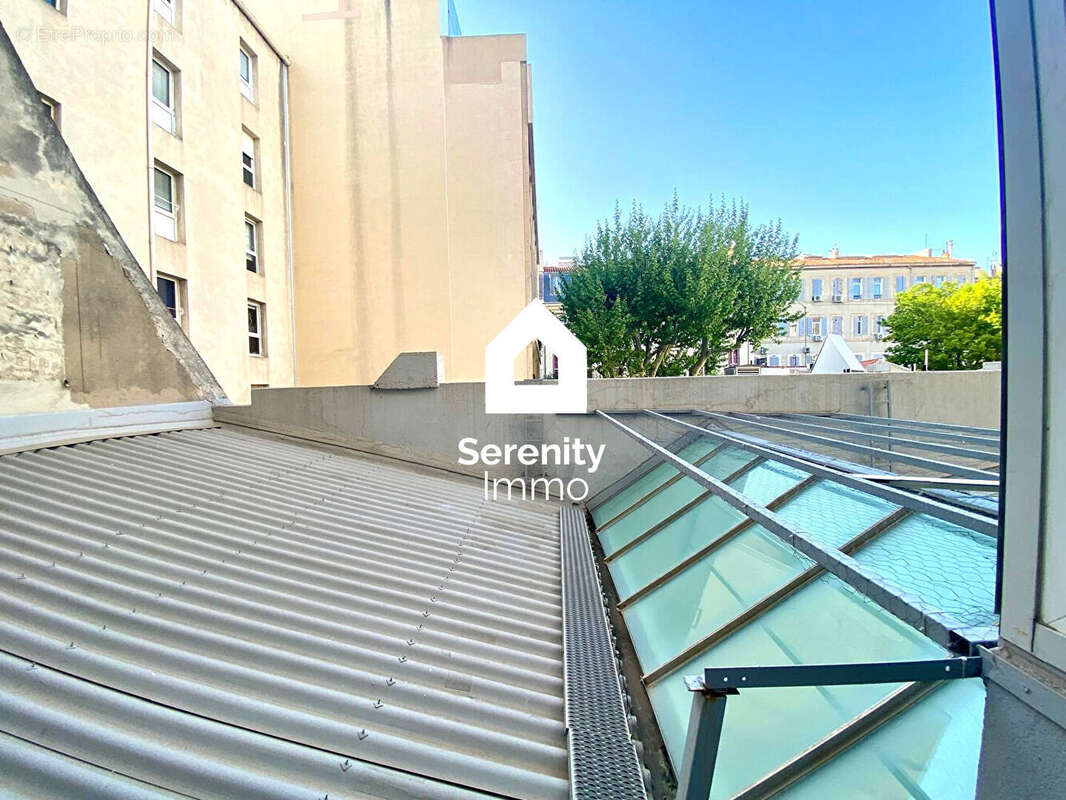 Appartement à MARSEILLE-6E