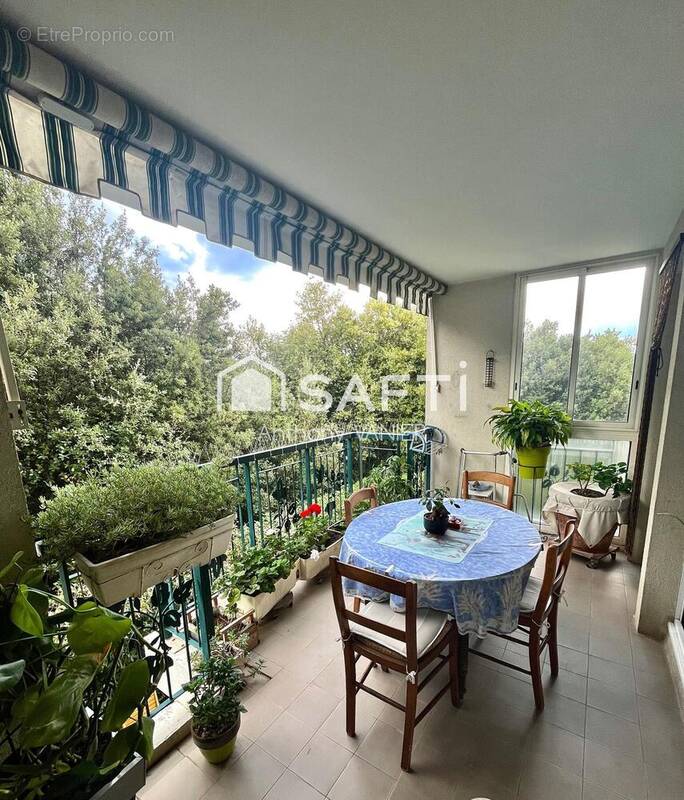 Photo 1 - Appartement à SAINT-LAURENT-DU-VAR