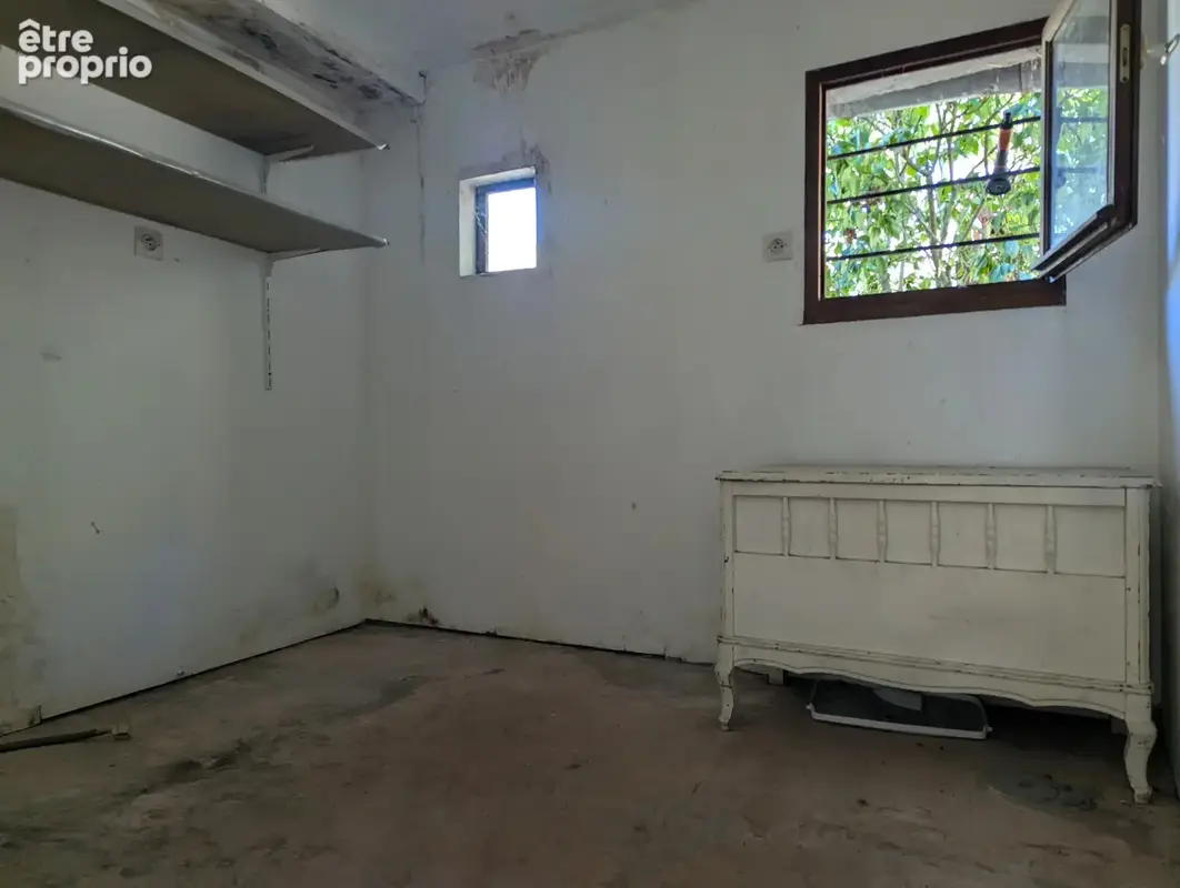 Grande maison de ville de 4 chambres, idéalement située à Montmorillon - photo 6